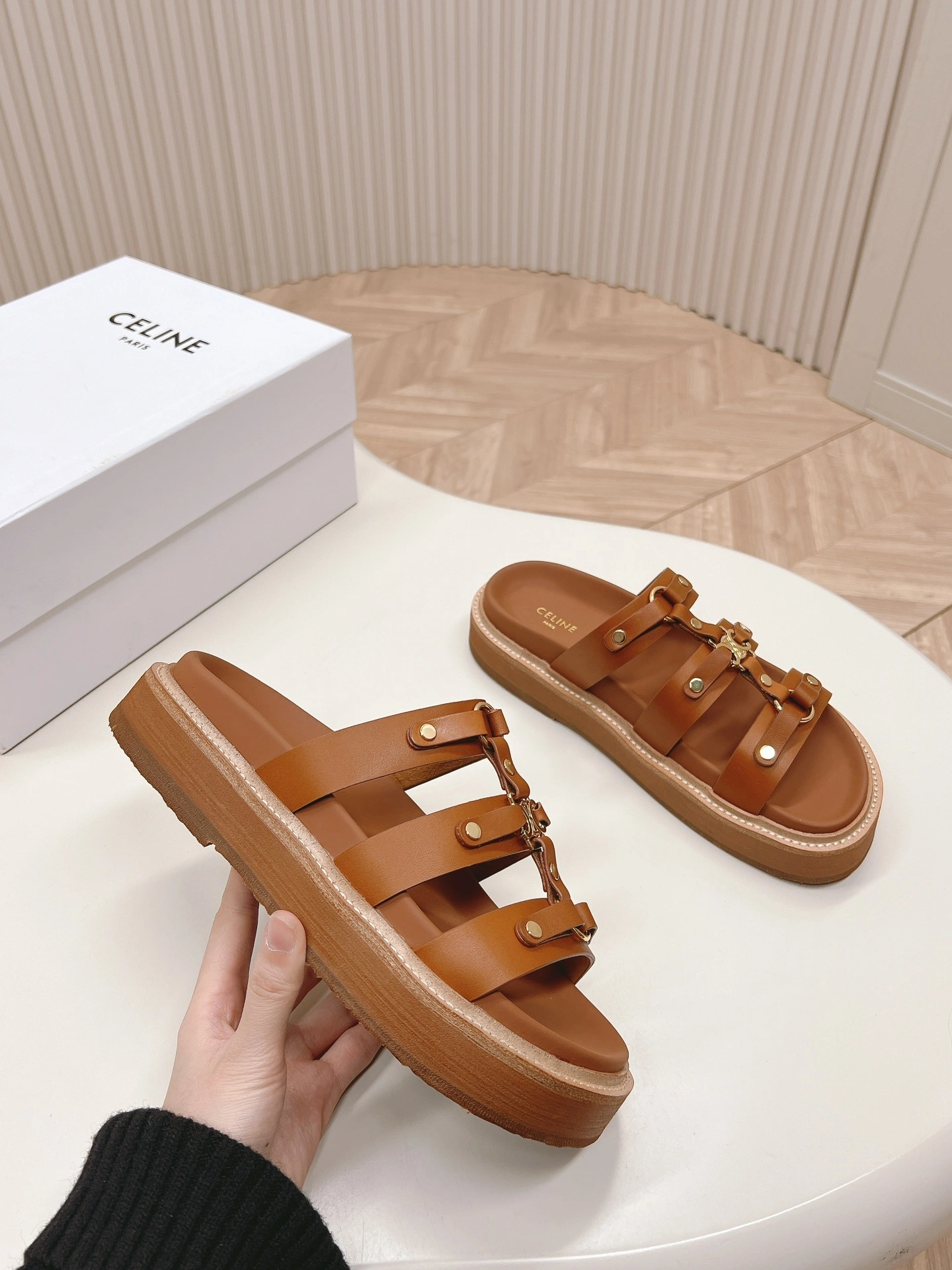 &COCO-- 352343766C.04LU cowhide item:D-X032C0513